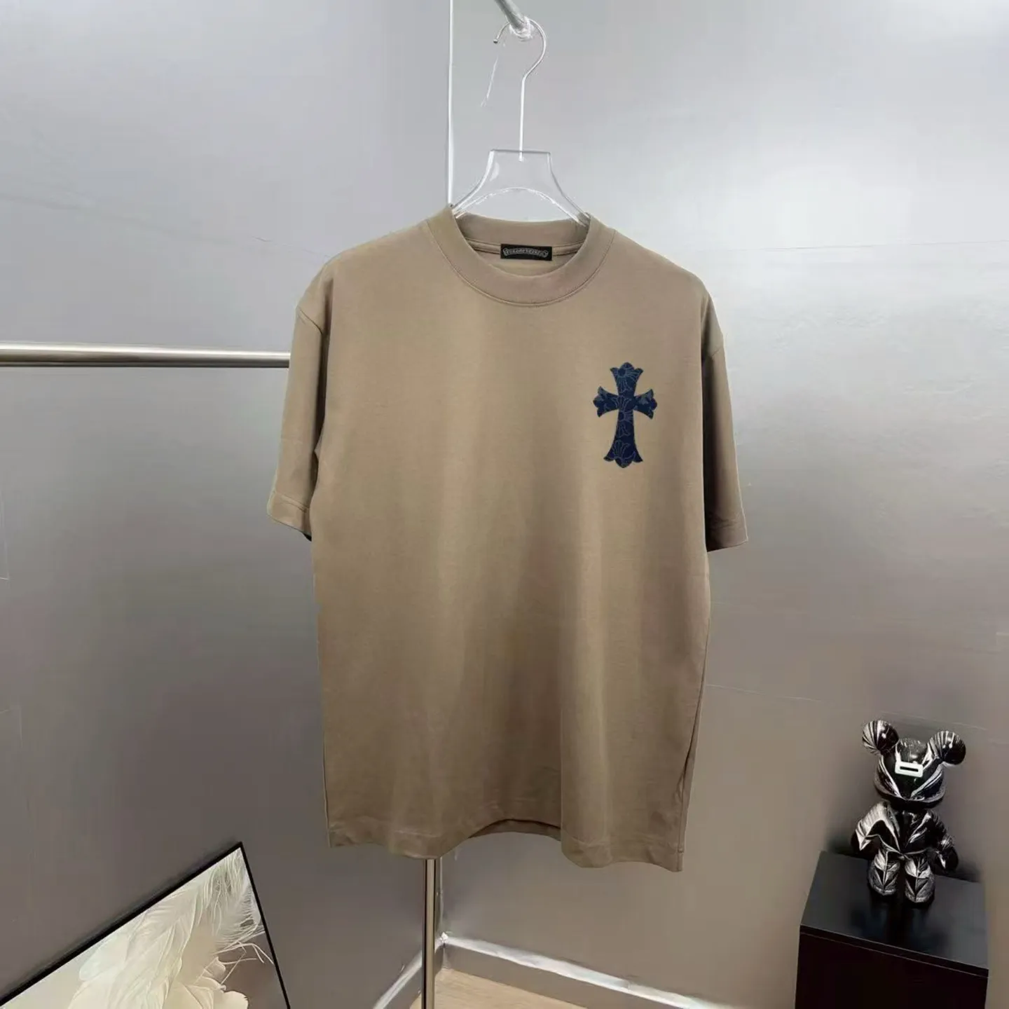 ch～ 《 》 tee ， Same Style ， : Black White Coffee Brown Size：S（90-130 ） M（125-150 ） L（135-165 ） XL（160-190 ） XXL（185 ）